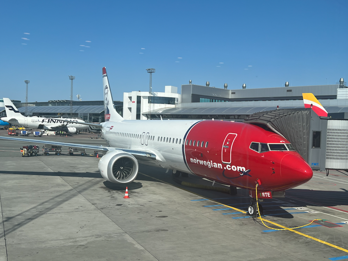 airlines copenhagen airport flights